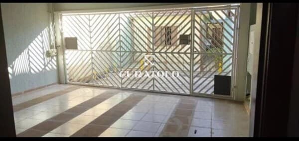 Aconchego e conforto garantidos: Casa no Sacomã com 4 quartos e 2 vagas cobertas Próximo a Rodovia Anchieta, Metrô Sacomã e Bem Barato Sacomã