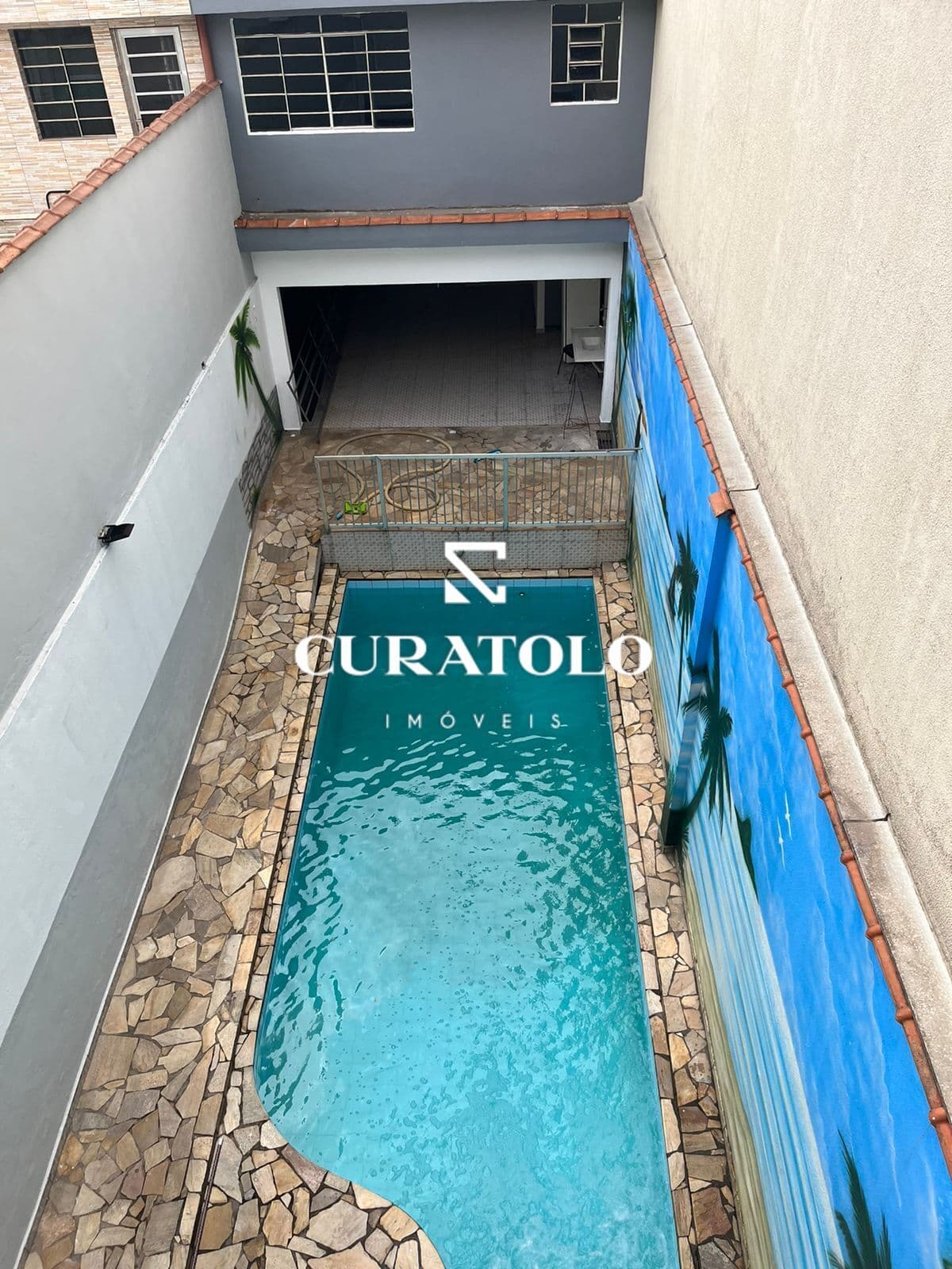EXCELENTE CASA COM PISCINA NO TABOÃO - SÃO BERNARDO DO CAMPO