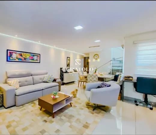 Casa sobrado à venda com 3 quartos e 5 vagas no Tatuapé, São Paulo