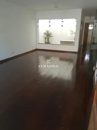 Casa sobrado à venda com 250 m², 4 quartos, quintal e 4 vagas, Chácara Belenzinho, São Paulo