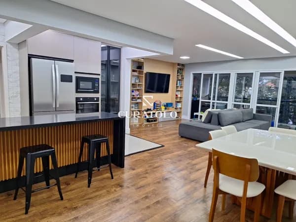 Conheça esse lindo apartamento na Vila Irmãos Arnoni, de 130 m², com 3 quartos, varanda gourmet e 2 vagas cobertas, é perfeito para você e sua família.