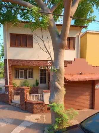 Casa/sobrado à venda com 180 m², 5 quartos e vaga, Vila Mariana, São Paulo.