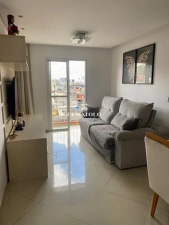 Apartamento à venda, de 3 quartos e 1 vaga na Vila Araguaia (região da Penha)