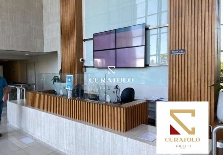 Oportunidade de Negócio: Sala comercial pronta à venda no Tatuapé, ao lado do Shopping Metrô Tatuapé - Com 1 vaga e varanda
