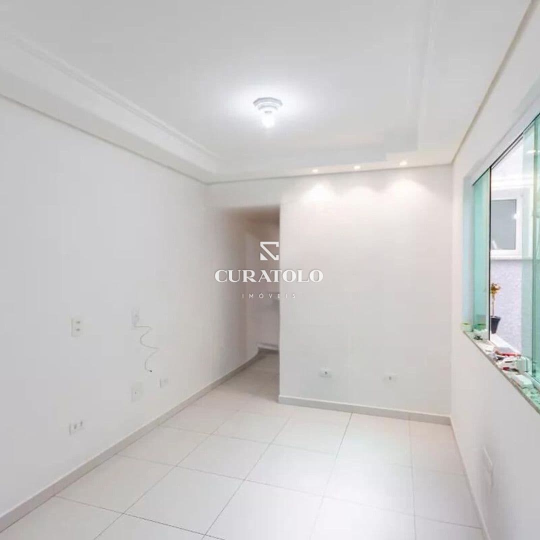Realize seu sonho da casa própria em Santo André. Apartamento pronto, de 55 m² com 2 Quartos, vaga e quintal estilo condomínio econômico