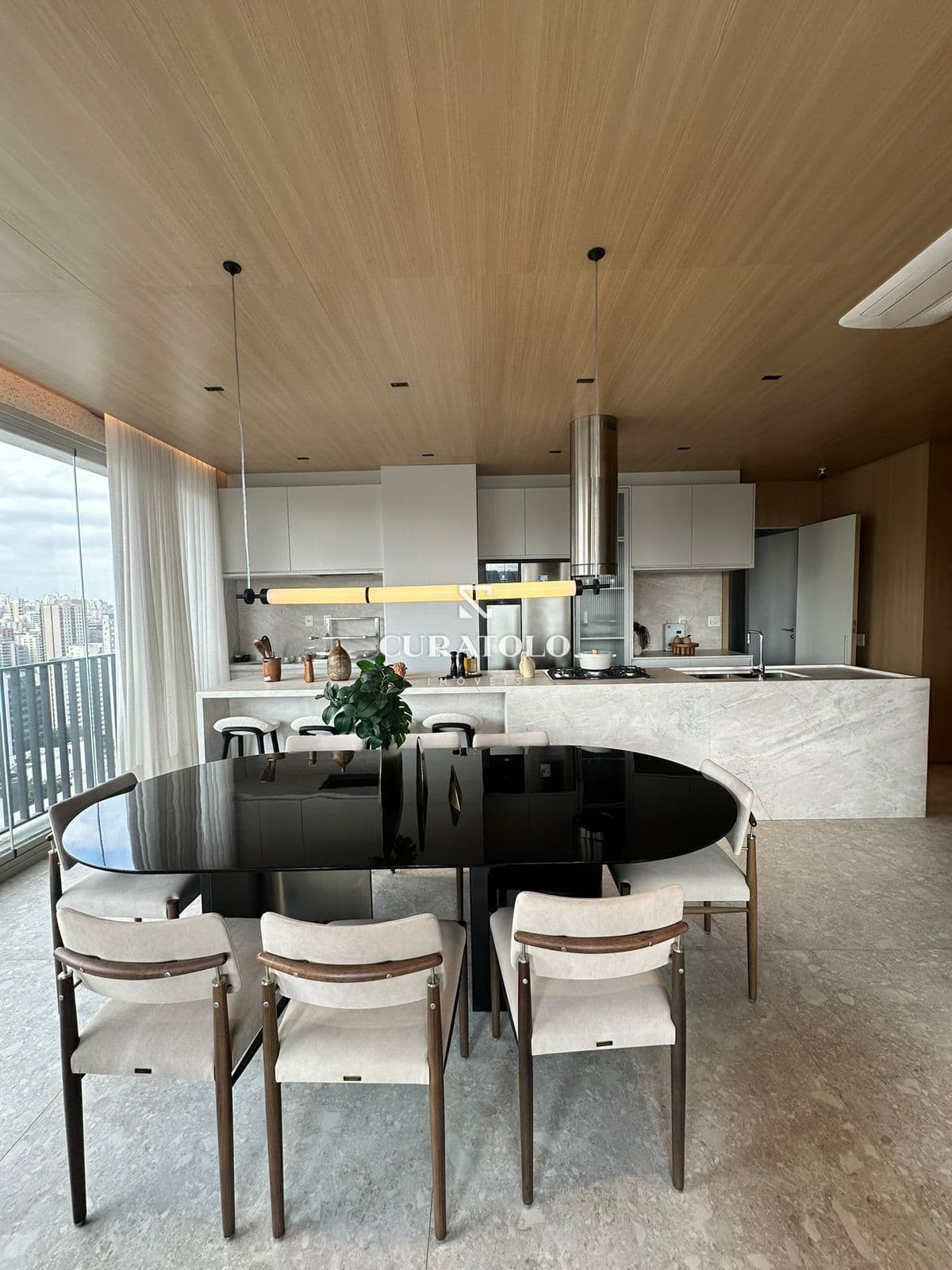 Seu novo lar personalizado e exclusivo no Itaim Bibi, ao lado do Parque do Ibirapuera- Cobertura em obras com 218 m², 3 suítes, 3 vagas e vista panorâmica da Faria Lima