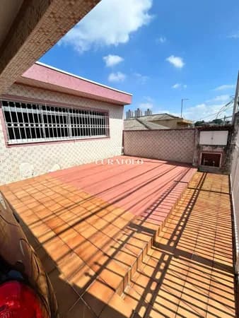 Casa à venda na Vila Libanesa (São Miguel), com 3 quartos, 3 vagas e quintal