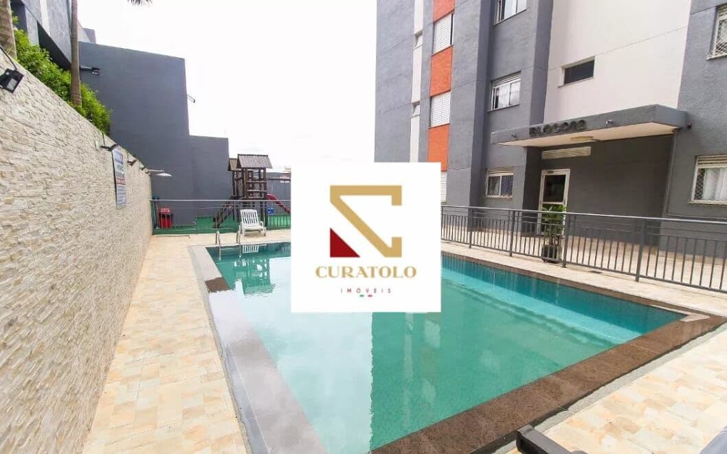Apartamento à venda, de 2 quartos com 1 vaga na Vila Carmosina, a 4 min da Estação Dom Bosco