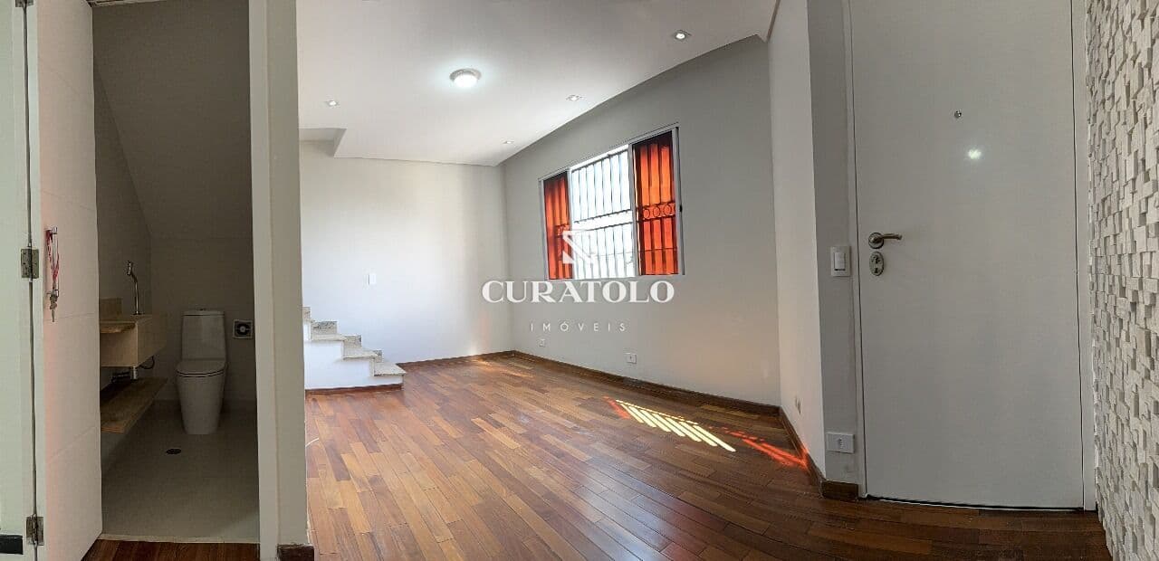 Casa em condomínio à venda com 3 quartos e 2 vagas na Vila Matilde