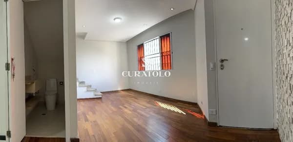 Casa em condomínio à venda com 3 quartos e 2 vagas na Vila Matilde