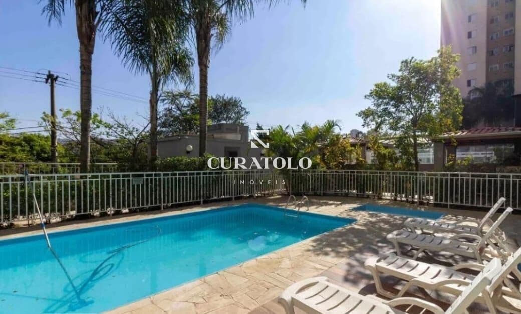 Conheça esse lindo apartamento na Cidade Patriarca, próx. ao metrô Guilhermina, de 58 m², com 3 quartos, vaga e lazer completo, é perfeito para você e sua família.