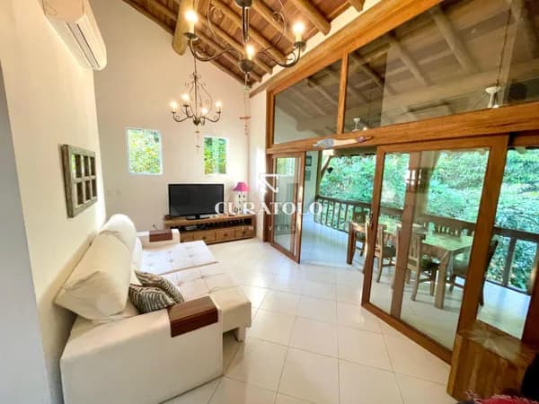 Casa sobrado em condomínio à venda com 110 m², 3 quartos e 2 vagas Maresias, São Sebastião - SP