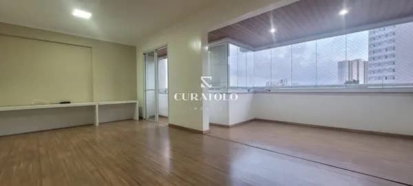 Apartamento à venda, de 3 quartos e 2 vagas no Centro de Santo André