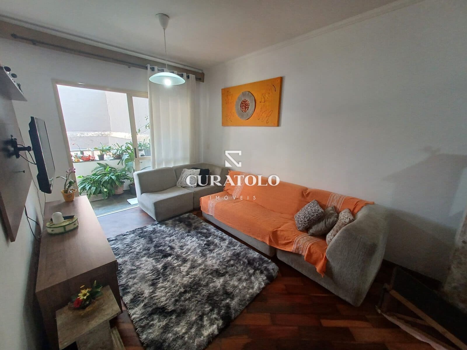 More com conforto e espaço em Santo André, em um dos melhores bairros, o Campestre, amplo apartamento de 110m2 com 3 quartos, 3 vagas e quintal