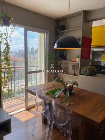 Apartamento à venda, de 2 quartos com varanda e vaga no Sacomã