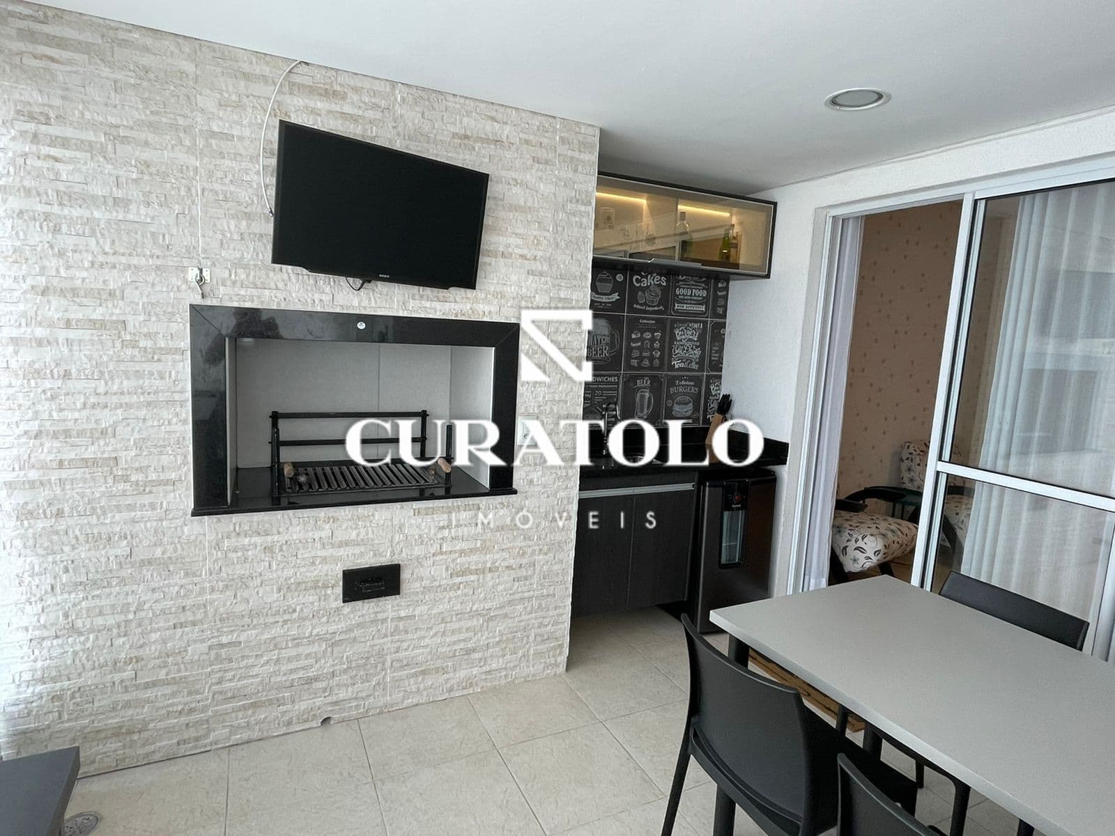 Apartamento com varanda gourmet, 2 suítes, 2 vagas e lazer completo - Vila Suzana