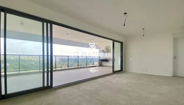 Apartamento alto padrão à venda com 185 m², 3 suítes, varanda gourmet e 2 vagas, Campo Belo, São Paulo.