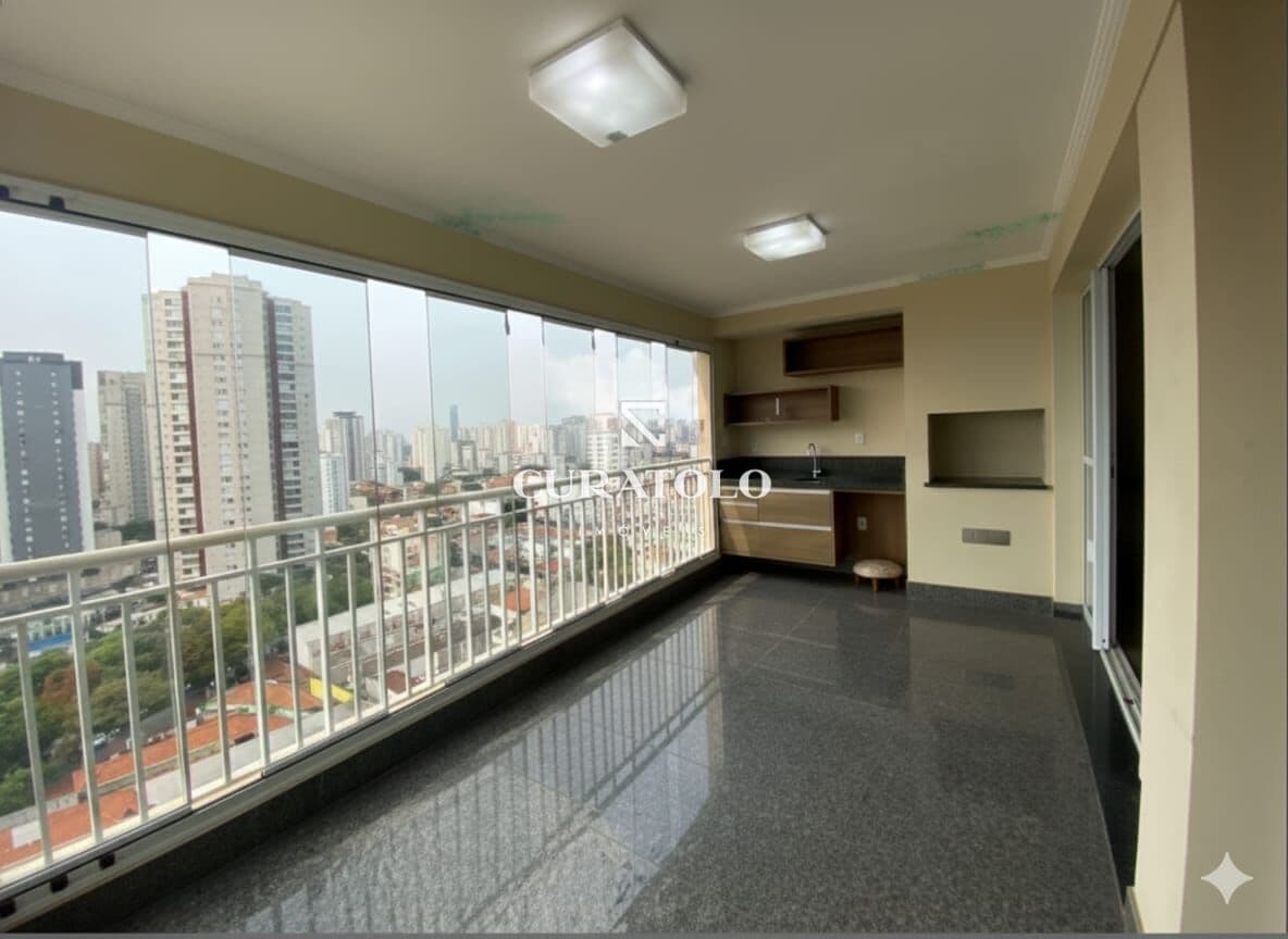 Apartamento à venda com 126 m², 3 suítes, varanda gourmet e 2 vagas, Mooca, São Paulo.