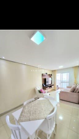 Seu novo lar em Santo André: Apartamento amplo de 2 Dorms 2 Banheiros 1 Vaga e Varanda ao lado da Fundação do ABC e Av. Lauro Gomes