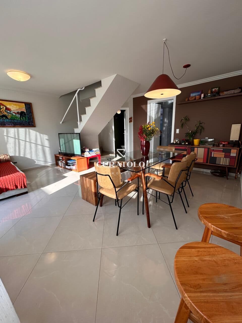 Casa em condomínio à venda no Jardim Pinheiros (região do Butantã) com 3 quartos e 2 vagas