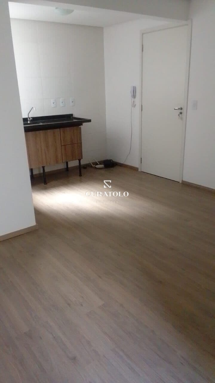 Procurando morar ou investir no Jardim Independência, esta é a oportunidade perfeita para você: apartamento studio ao lado da estação Oratório