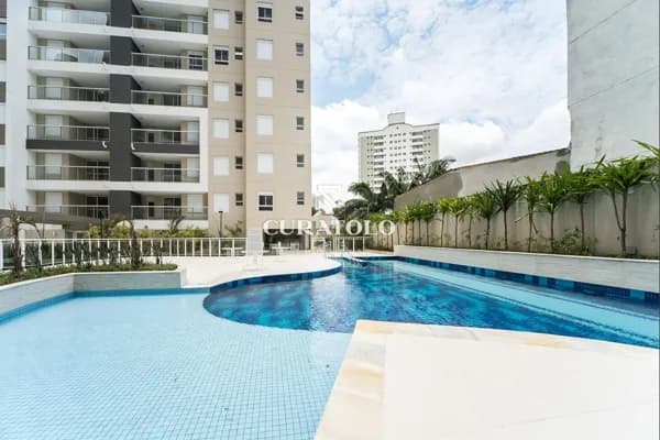 Apartamento à venda, com 73 m², 2 quartos, varanda gourmet, 2 vagas no Osvaldo Cruz, São Caetano do Sul.