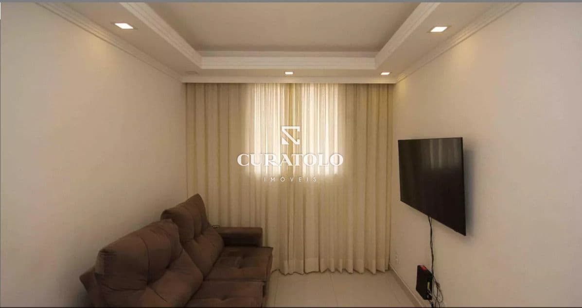 Apartamento à venda com 44 m², 2 quartos, vaga, Vila Alpina, São Paulo.