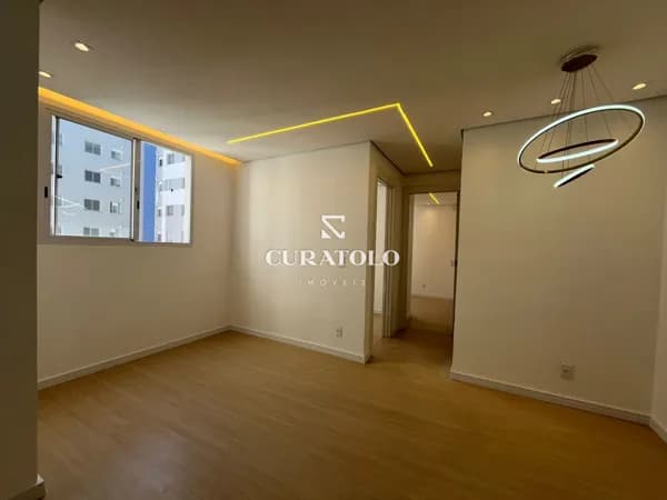 Apartamento à venda com 37 m², 2 quartos, reformado, Jardim, Santo André.