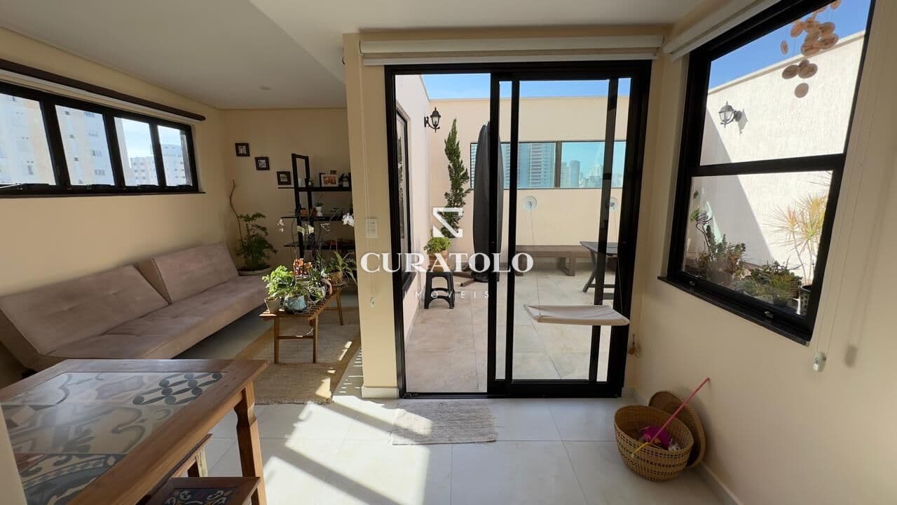 Cobertura duplex à venda com 174 m², 2 quartos, espaço gourmet e 3 vagas, Jardim Vila Mariana, São Paulo.
