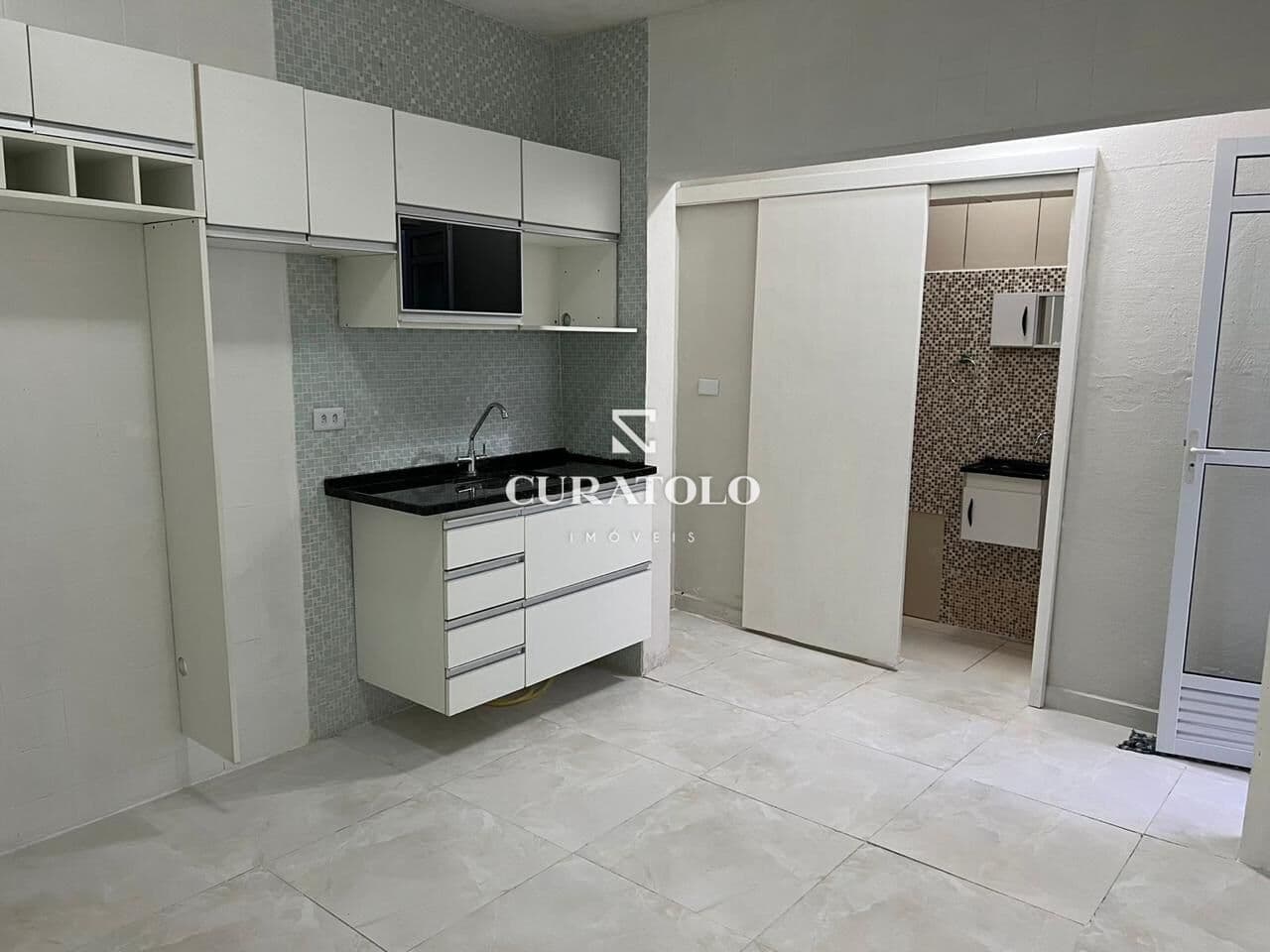 Casa à venda com 50 m², 1 quarto e vaga na Vila Regente Feijó, São Paulo.