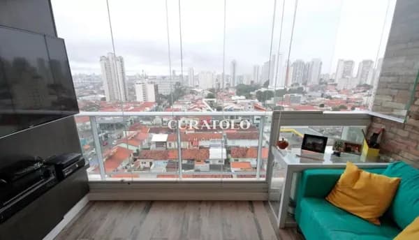 Seu novo lar no Tatuapé, a 900 mts do Metrô Carrão, aconchegante apartamento pronto com 35m², 1 quarto, vaga, varanda e lazer completo