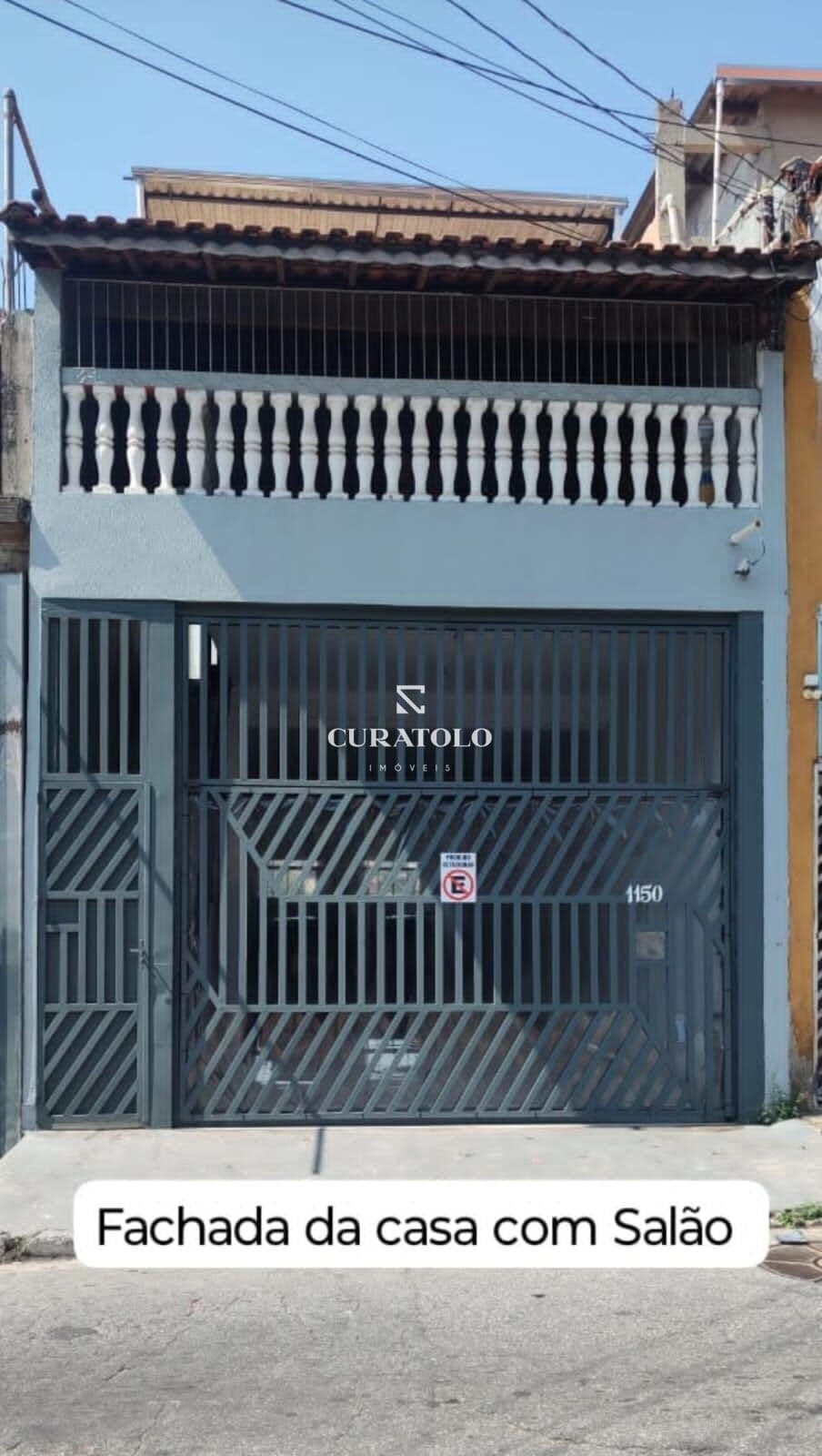 Investimento Inteligente: Casa com salão comercial em Santo André, no JD Utinga, com 2 Quartos, 10 vagas e área com churrasqueira