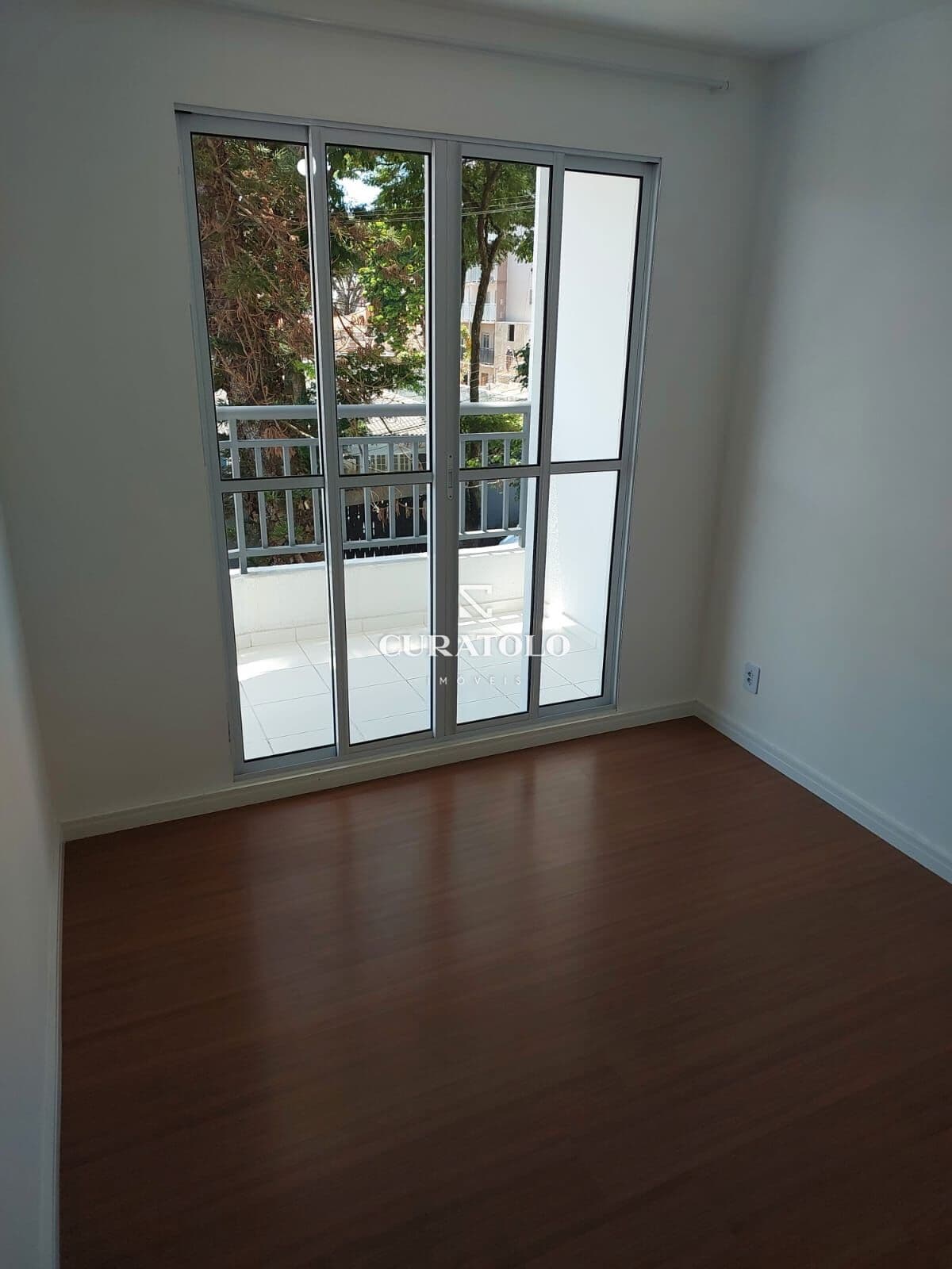 Conquiste seu novo e belíssimo lar na Vila Ema, apartamento pronto pra morar , com 45 mts, ótima localização!