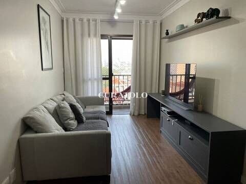 Seu novo lar no Ipiranga: Aconchegante apartamento de 3 Dorms com Varanda e 2 Vagas – Lazer Completo ao lado do Parque da Independência