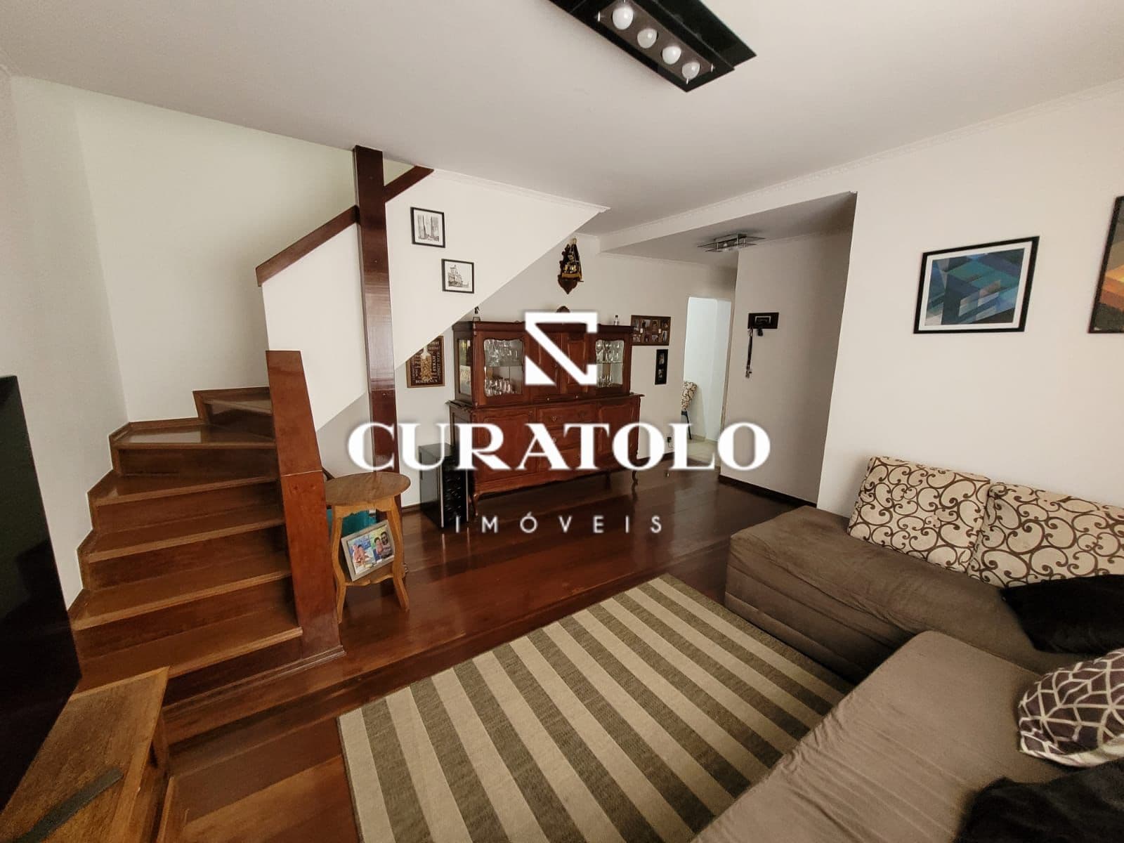 LINDA CASA NA VILA SCARPELLI COM ÁREA GOURMET E 3 DORMS - SANTO ANDRÉ SP