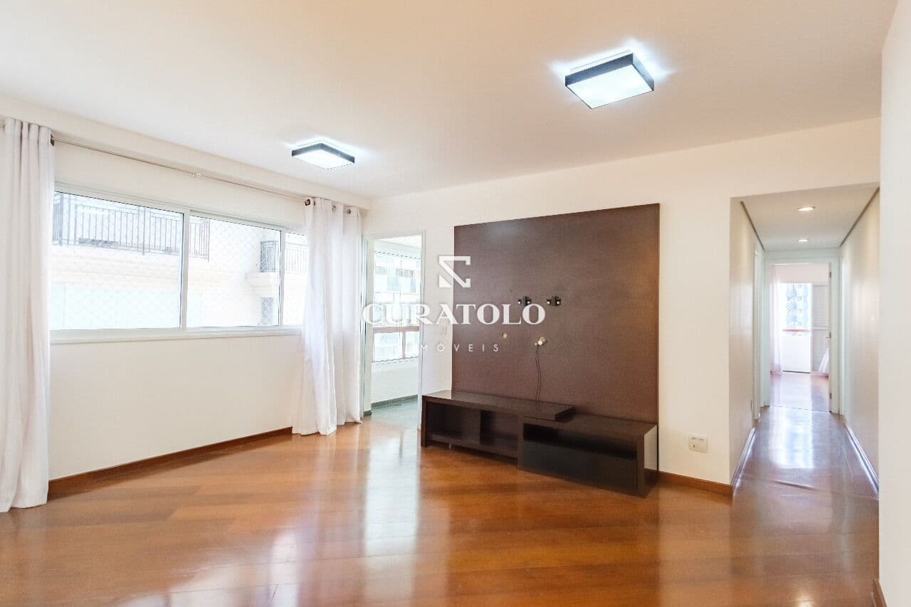 Conheça esse lindo apartamento no Tatuapé, ao lado do Metrô Carrão, de 95 m², com 3 quartos, 2 vagas cobertas e varanda, é perfeito para você e sua família.