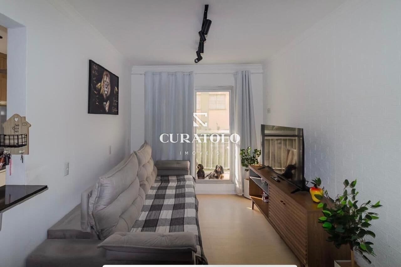 Apartamento à venda com 59 m², 2 quartos, varanda e vaga, Vila Prudente, em São Paulo.