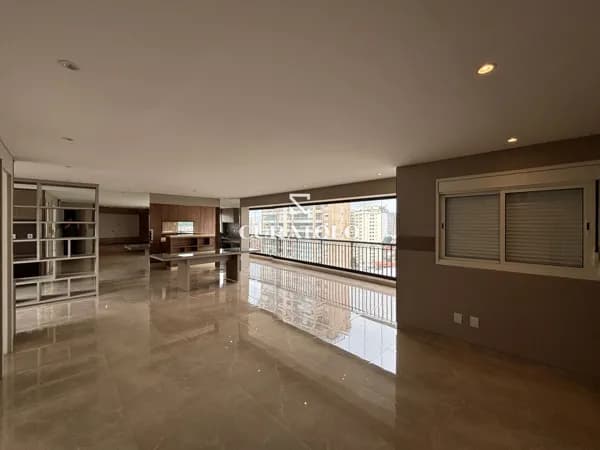 Conheça este incrível apartamento de alto padrão na charmosa Mooca, com amplos 156 m², 3 Quartos/suítes, 3 vagas e varanda gourmet - Lazer completo