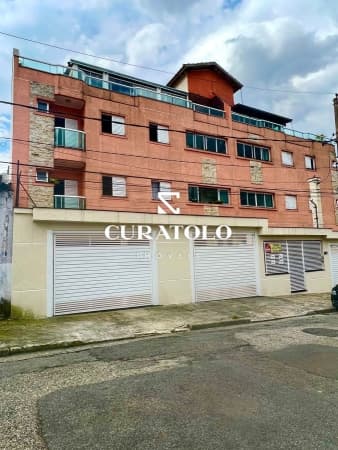 Apartamento com 3 dormitórios, 1 suíte, varanda e 1 vaga - Vila Cláudio, Santo André