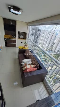 Conheça este incrível apartamento no Centro de São Bernardo, de amplos 123 m², 3 quartos, 2 vagas e varanda gourmet - é perfeito para você e sua família.