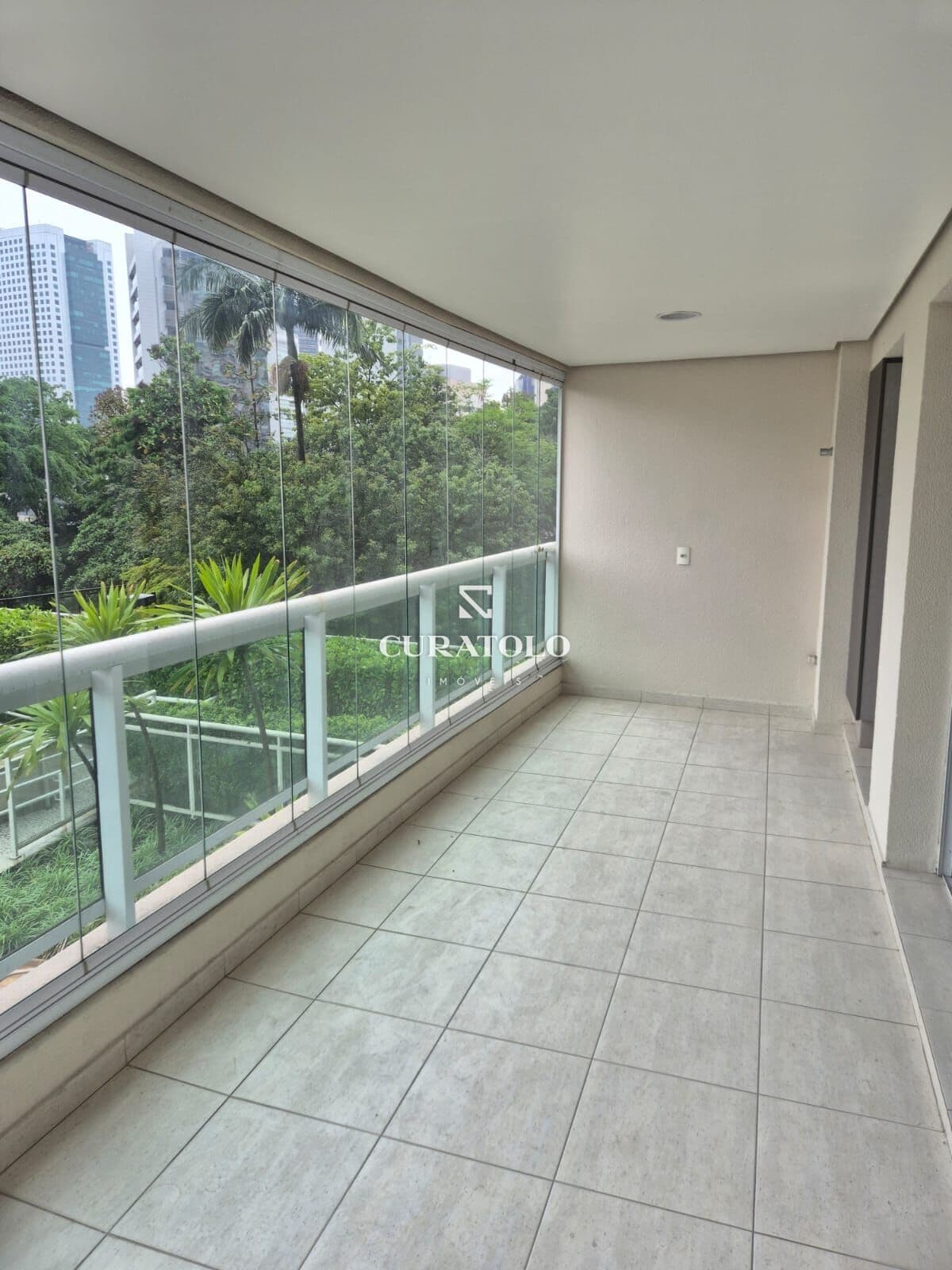Apartamento à venda com 70 m², 2 quartos, vaga, Pinheiros, São Paulo