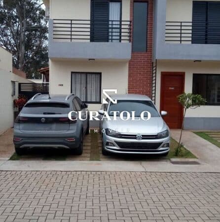EXCELENTE CASA NO CONDOMÍNIO ECO CLUBE SUZANO - 2 DORMS, ÁREA GOURMET, 2 VAGAS - LAZER COMPLETO!
