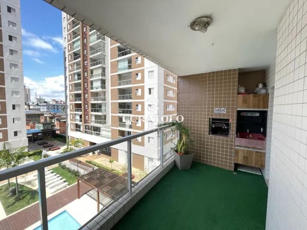 Apartamento à venda, de 3 quartos, varanda gourmet e 2 vagas no Baeta Neves de São Bernardo