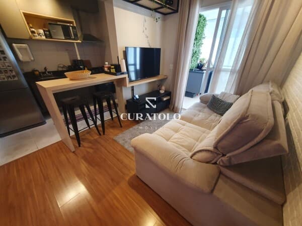 More bem no Tatuapé, a 500mts do Metrô Carrão. Apartamento pronto de 63m² com 2 Dorms, Varanda Grill, Vaga e Lazer Completo