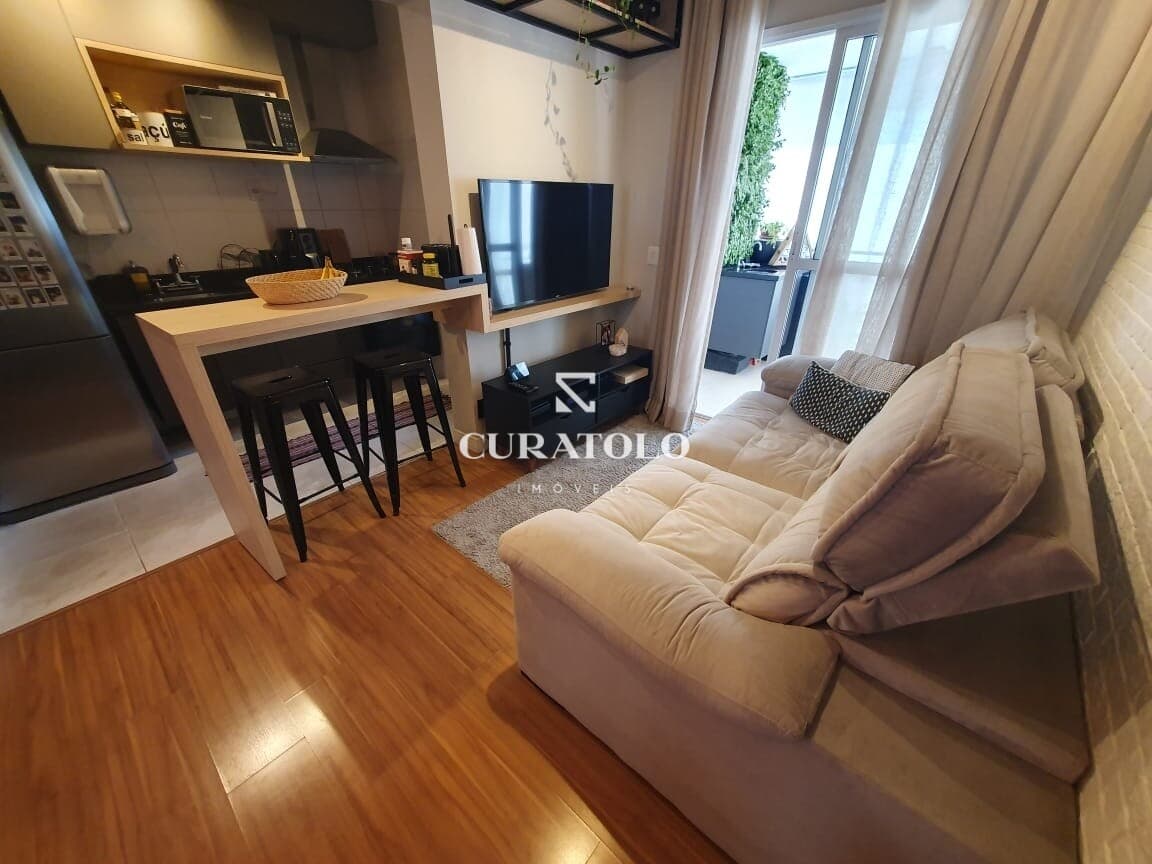 More bem no Tatuapé, a 500mts do Metrô Carrão. Apartamento pronto de 63m² com 2 Dorms, Varanda Grill, Vaga e Lazer Completo
