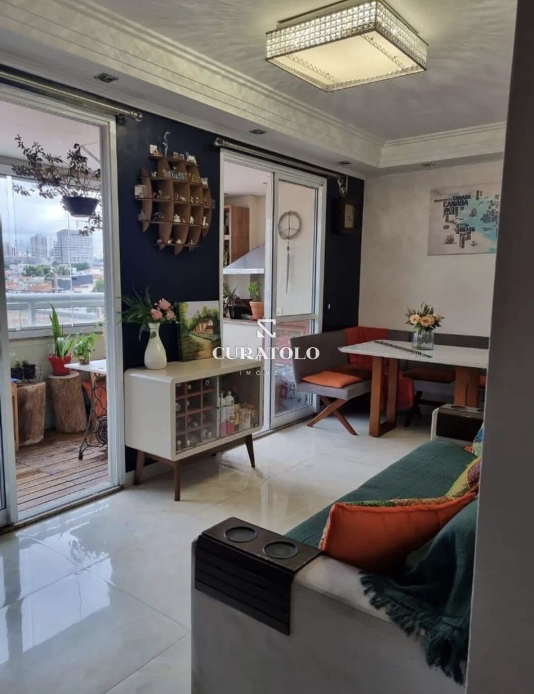 Apartamento padrão à venda com 80 m², 3 quartos, varanda gourmet e vaga, Tatuapé, São Paulo.