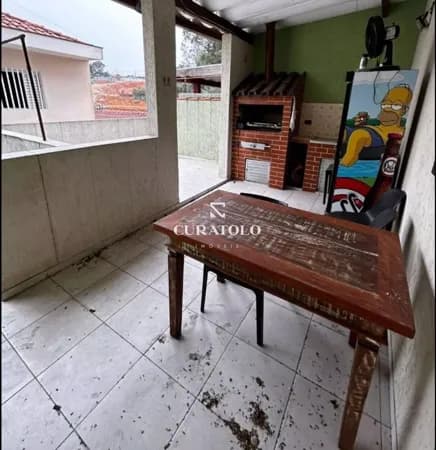 Viva com conforto na Freguesia do Ó: Sobrado de amplos 150 m² com 2 quartos, 2 vagas e quintal com churrasqueira