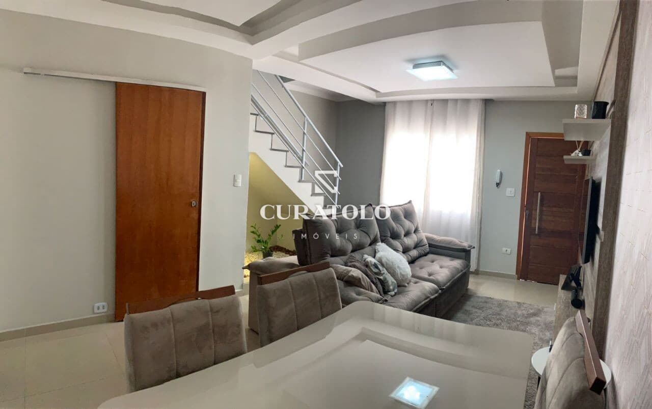 Conforto e Comodidade na Vila Antonieta: Linda Casa em Condomínio com 2 Suítes, 1 Vaga e churrasqueira – Próximo ao Shopping Aricanduva
