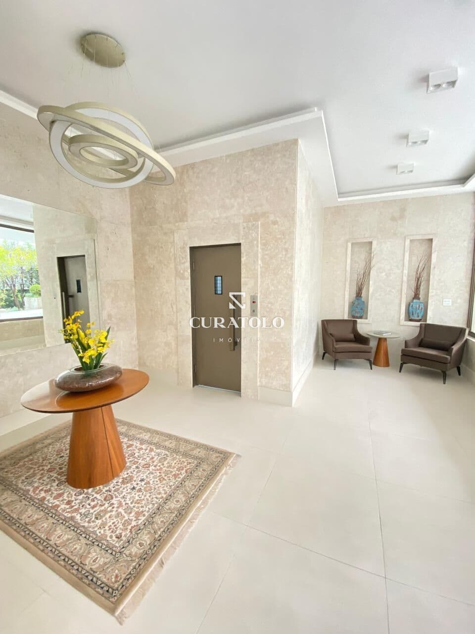 More com conforto no coração de São Paulo, ao lado do Parque do Ibirapuera e Av. Paulista, apartamento amplo com 128 m² , 3 quartos e 1 vaga