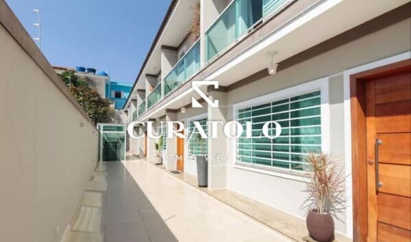 Casa em Condomínio com 3 dorms, 1 suíte, varanda e 1 vaga - Vila Matilde
